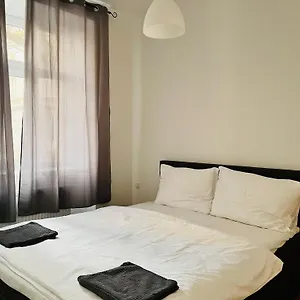 Aurellia Deluxe , Bécs Ausztria