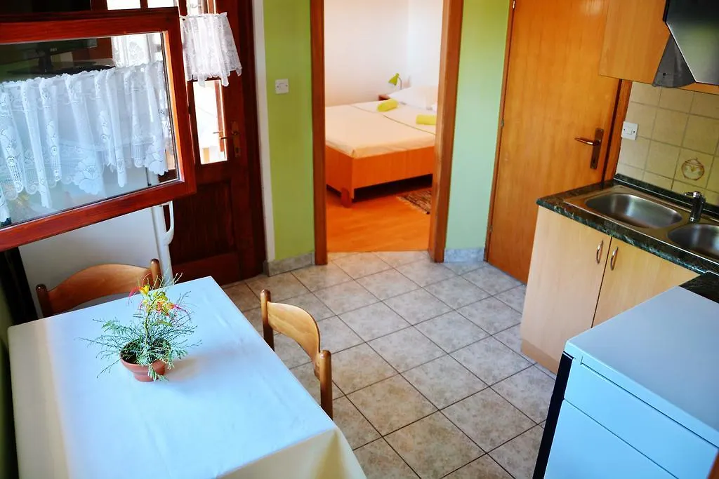 Apartments Joza  Vir