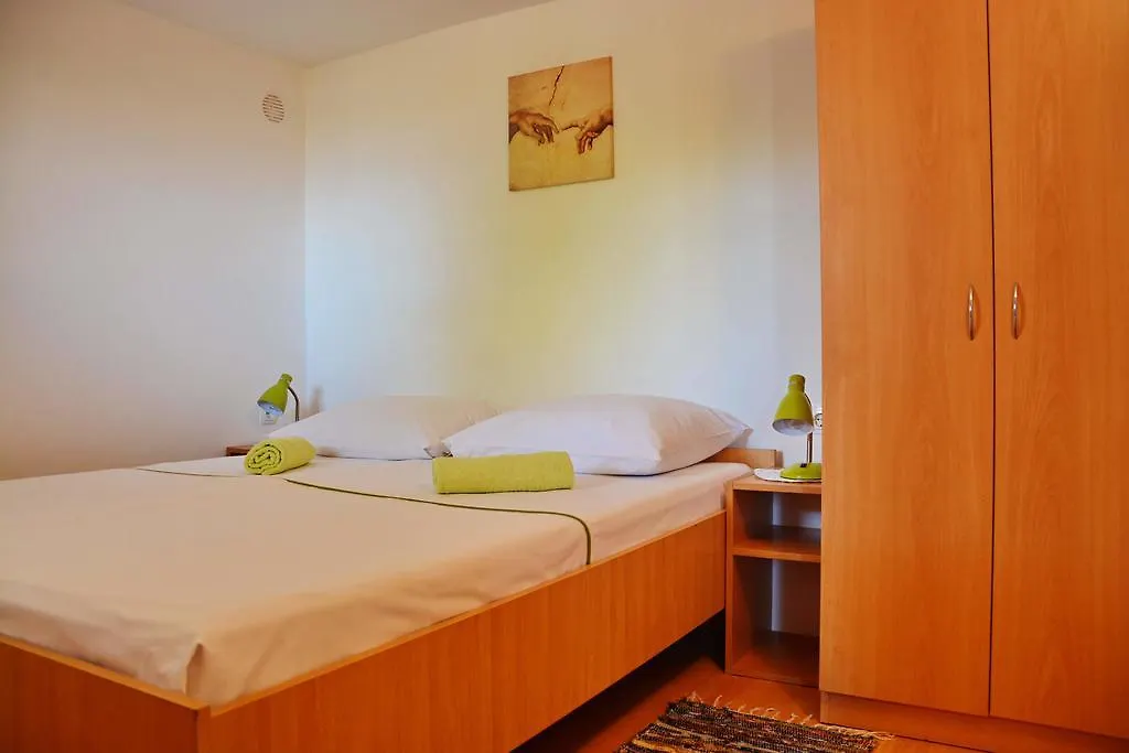 Apartments Joza 0*, Vir Croatia
